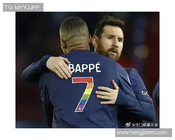 四大足球巨星真实面貌大揭秘:揭秘梅西、C罗、内马尔与姆巴佩的真实生活与球场背后 四大足球巨星真实面貌大揭秘:揭秘梅西、C罗、内马尔与姆巴佩的真实生活与球场背后